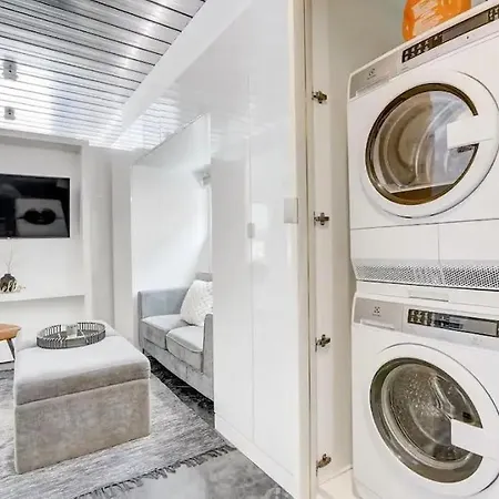 Kcm Mikros Smart Apartments 4 Cleveland Extérieur photo